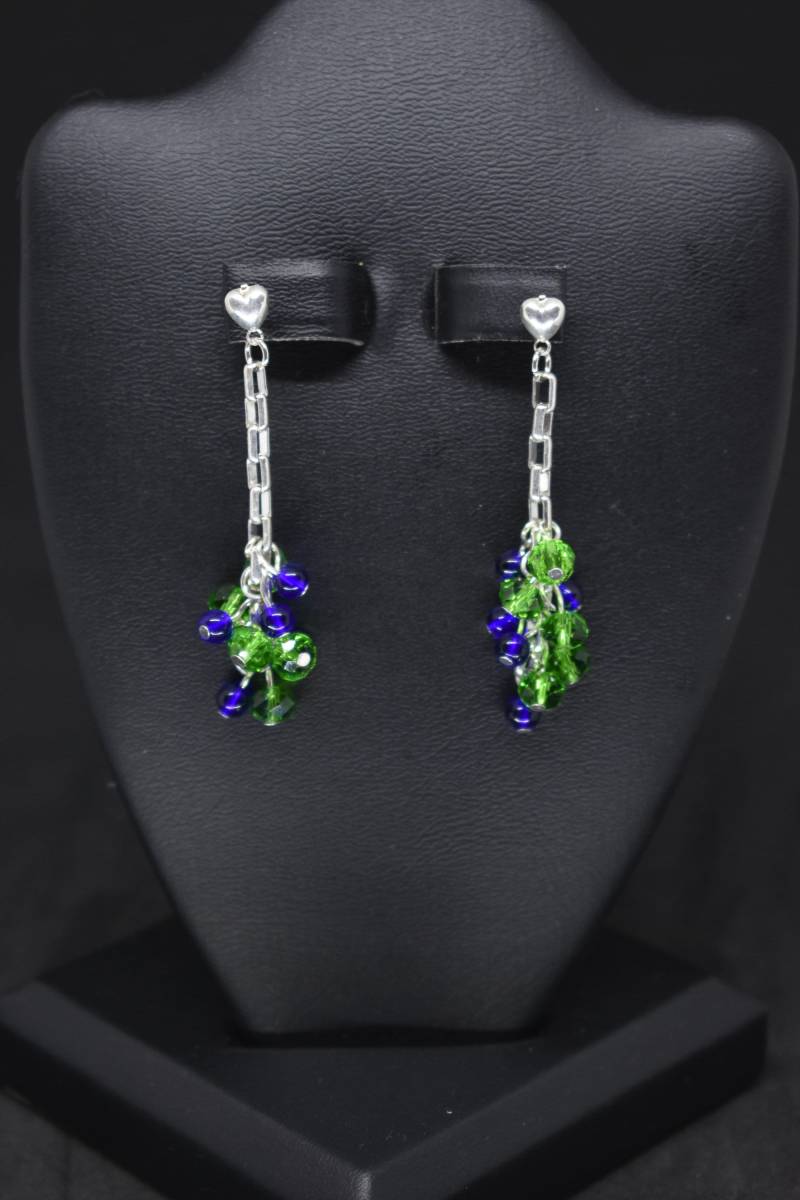 Seahawks Inspiriert Team Farben Lange Grüne Und Blaue Ohrringe Seahawks Inspiriert Team Farben Lange Grüne Und Blaue Ohrringe von MaidenMetalShop