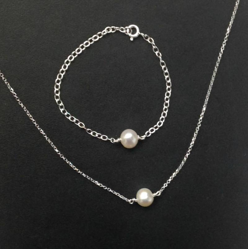 Set Aus Süßwasser Zucchtwasser-Perlen Halskette Und Armband Sterling Silber von MaidsAndTheBride