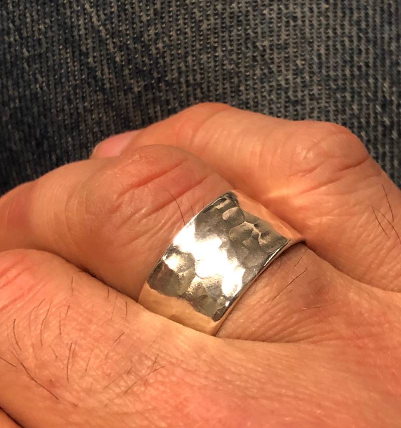 Silberring "Kugelhammer" Geschmiedet/Silver Ring Ball-Peen Hammered Pattern Polished von MainSilberWerk