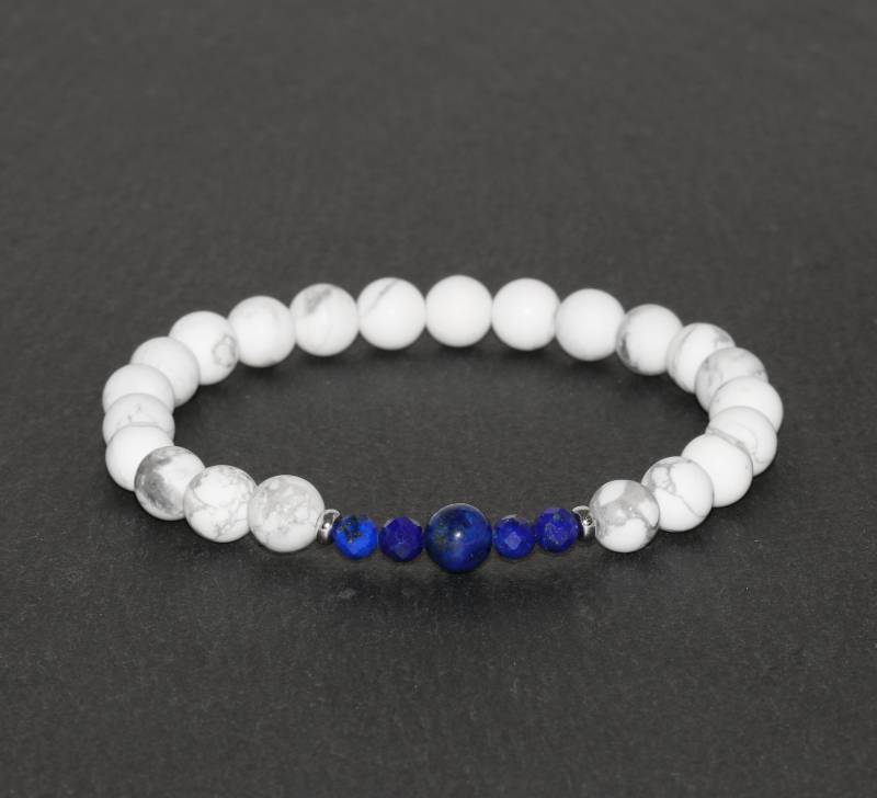 6mm Matt Howlith & 4mm Facettierte Lapislazuli Und Runde Perlen Armband Handgelenk Mala Edelsteinarmband Blau Weiße von MainaShiki