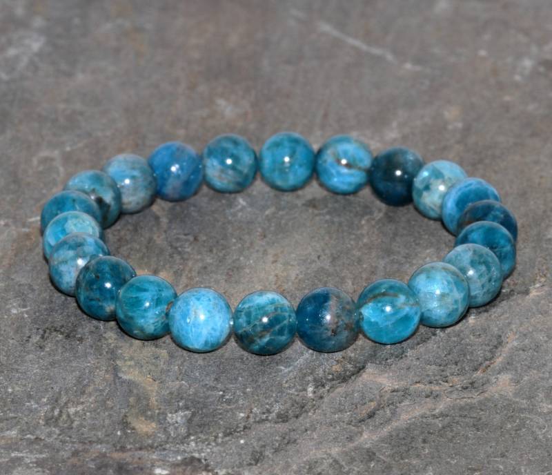 Blaues Apatit Armband Echtes 8mm Blau Perlen Stapel Unisex Schmuck Inspiration von MainaShiki