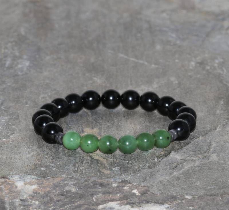 Jadeit Und Schwarz Turmalin Perlen Armband Echte 7 Mm Jade 8 Runde Hämatit Spacers von MainaShiki