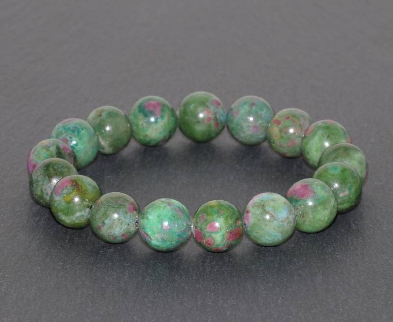 Rubin Zoisit Armband Handgemachte Klasse Aaa Große 11 Mm Anyolite Perlen Edelstein Rot Rosa in Grün Stack von MainaShiki