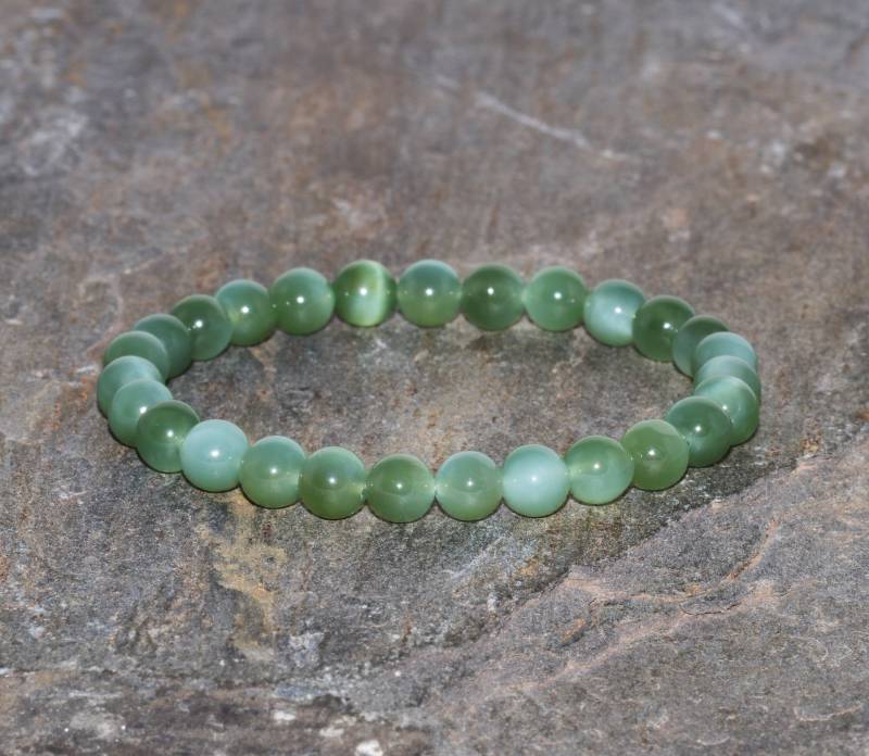 Zierliche Jadeit Armband Handgemachte 6mm Klasse Aa Grüne Natürliche Perlen Edelstein Stapel Geschenk Jade von MainaShiki