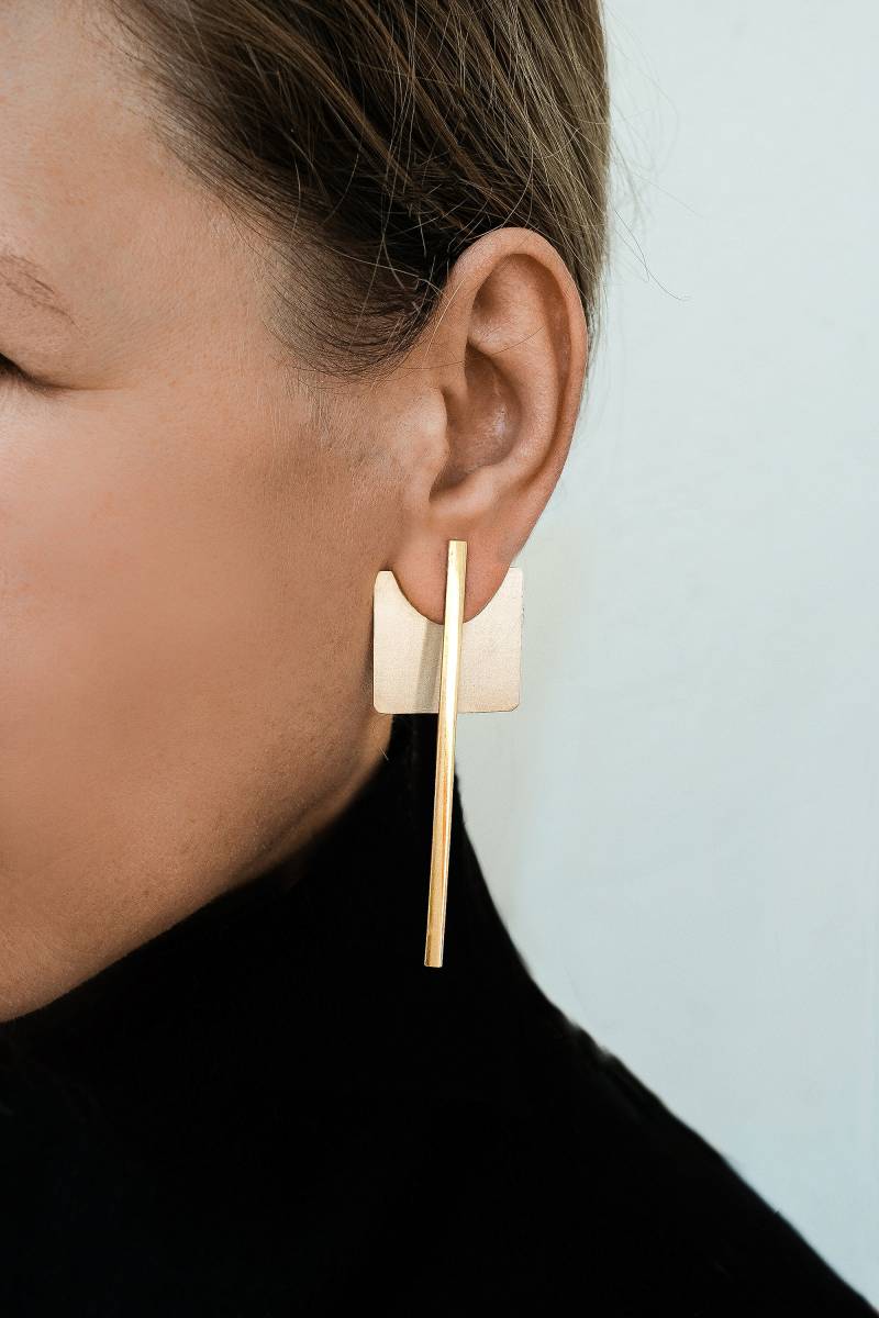 Chunky Silber Ohrringe, Rechteckige Lange Bar Extra Tropfen Zweifarbige Hipster Ohrringe von MairBerlin