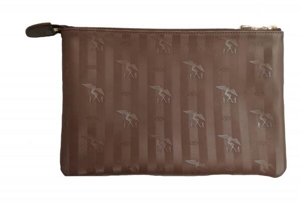 Maison Mollerus - Maison Mollerus Vinerus Trunk Clutch/ Kosmetiktasche Camoghe Gold von Maison Mollerus