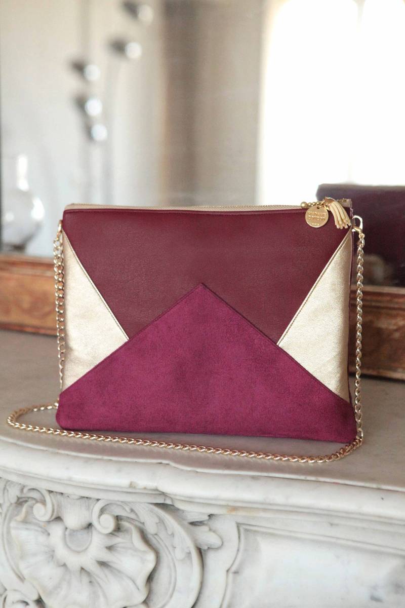Burgunderrote Und Goldene Abendtasche/Clutch. | Wildleder, Kunstleder. Modell Emma Burgunderrote Und Goldene Abendtasche/Clutch. | Wildleder, Kunstleder. Modell Emma von MaisonZouzou