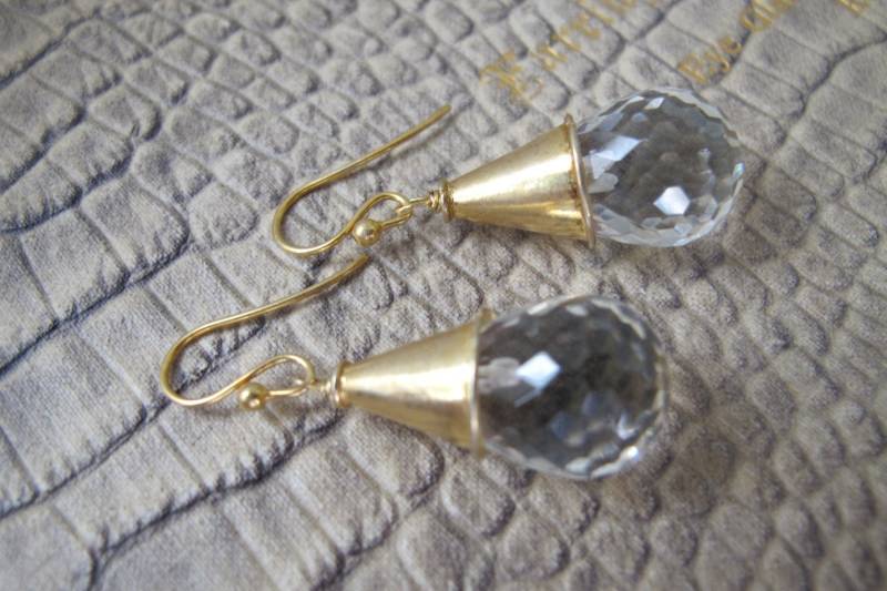 Edelstein Quarz Facettierte Brioletten & Gelb Gold Wash Durchbohrte Anhänger Ohrringe. Ooak Handarbeit Von Maisonette De Madness Fine Gem Jewelry von MaisonettedeMadness