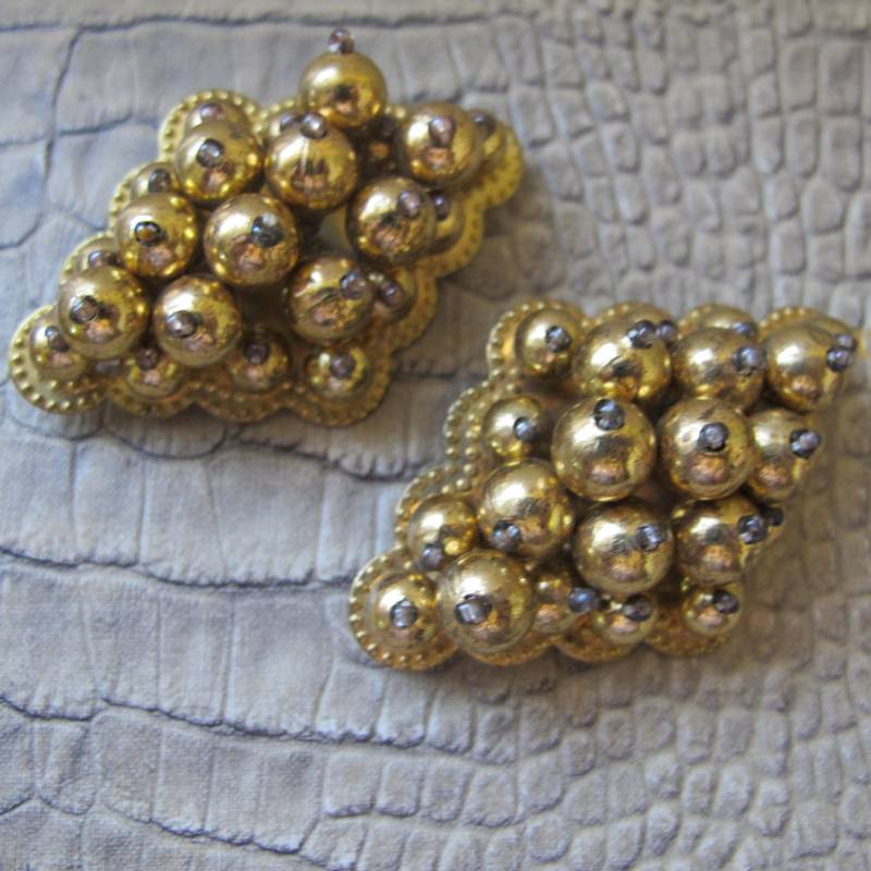 Haskell Era Kostüm Mode Gold Perlen Brosche Set Paar Passende Wire Bead Pins. Miriam Früh Zugeschrieben. Style, Unsigniert von MaisonettedeMadness