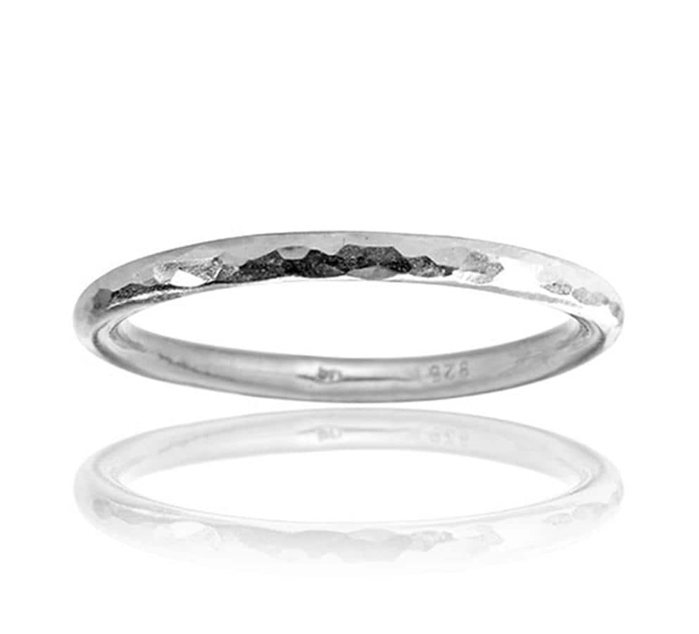 Gehämmerter Ring Silber, Hammerschlag Ring, Damenring Silber Schlicht, Handgefertigter Silberschmuck By Maj Stougaard von MajStougaard