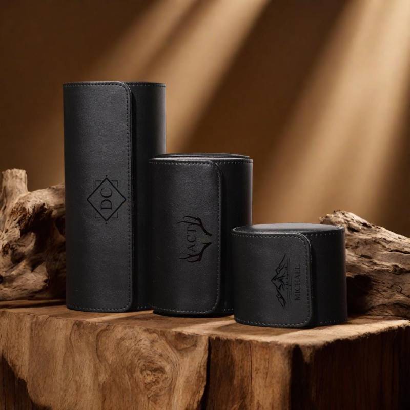 Custom Black Watch Roll For 3 Watch, Vegan Leather Box, Men Travel Case, Holder, Wedding Groomsmen Gift von MajWY1