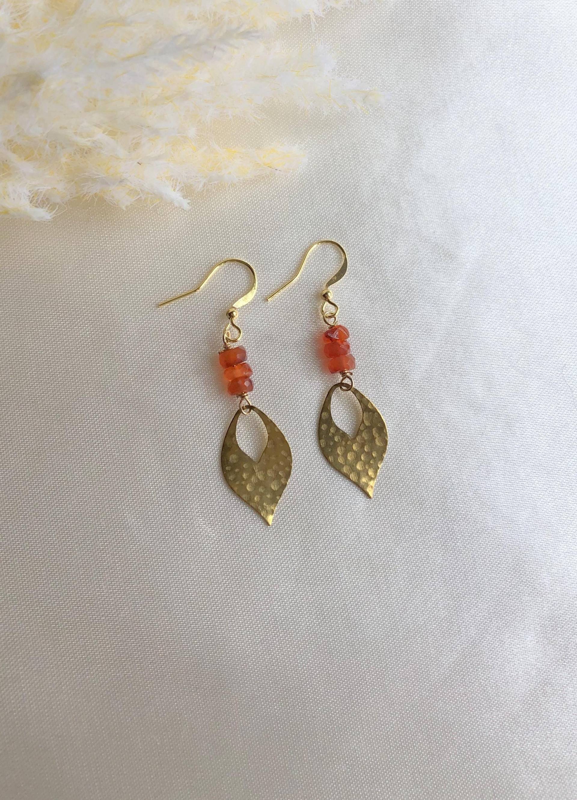 Ohrringe Mit Carneol Facettiert Artdeco Ornament Ohrhaken, 24 Karat Vergoldet von MajaCelineDE