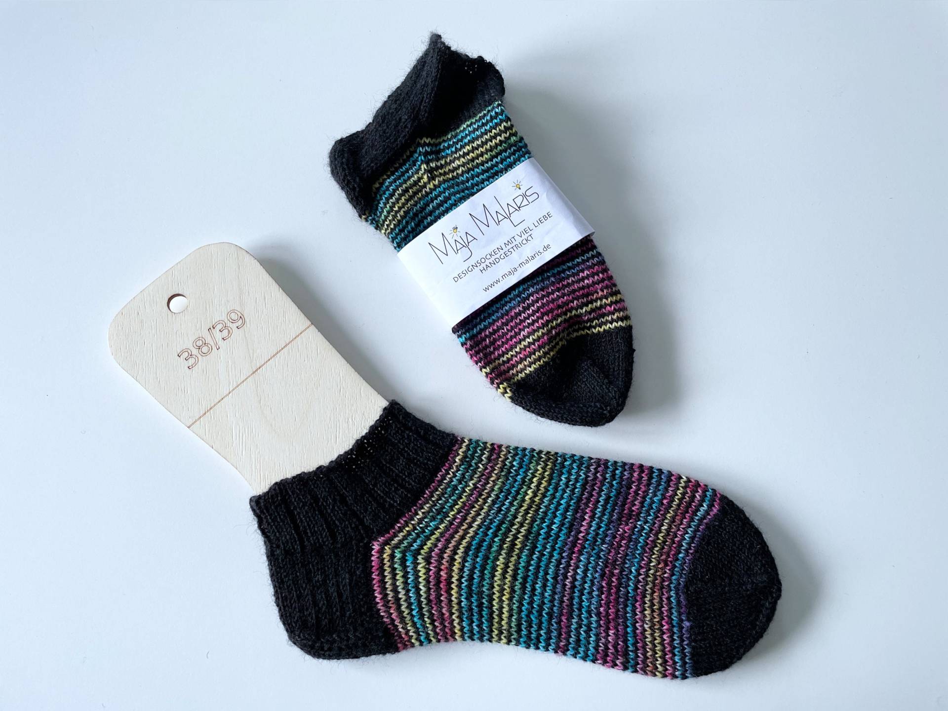 Wollsocken, Stricksocken Als Sneaker Gr. 38/39, Handgestrickt Wollsocken, Stricksocken Als Sneaker Gr. 38/39, Handgestrickt von MajaMalaris