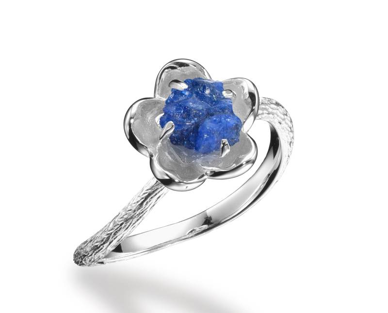 Blume Verlobungsring Roh Saphir Kristall-Alternative Ehering-Blumen Pflanze Vorschlag Ring Braut-Natur Inspiriert Ring-Zweig Zweig von MajadeJewelryDesign