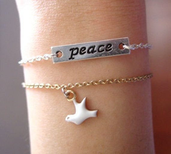 Versilbertes Peace Armband Versilbertes Peace Armband von MajesticEncounters