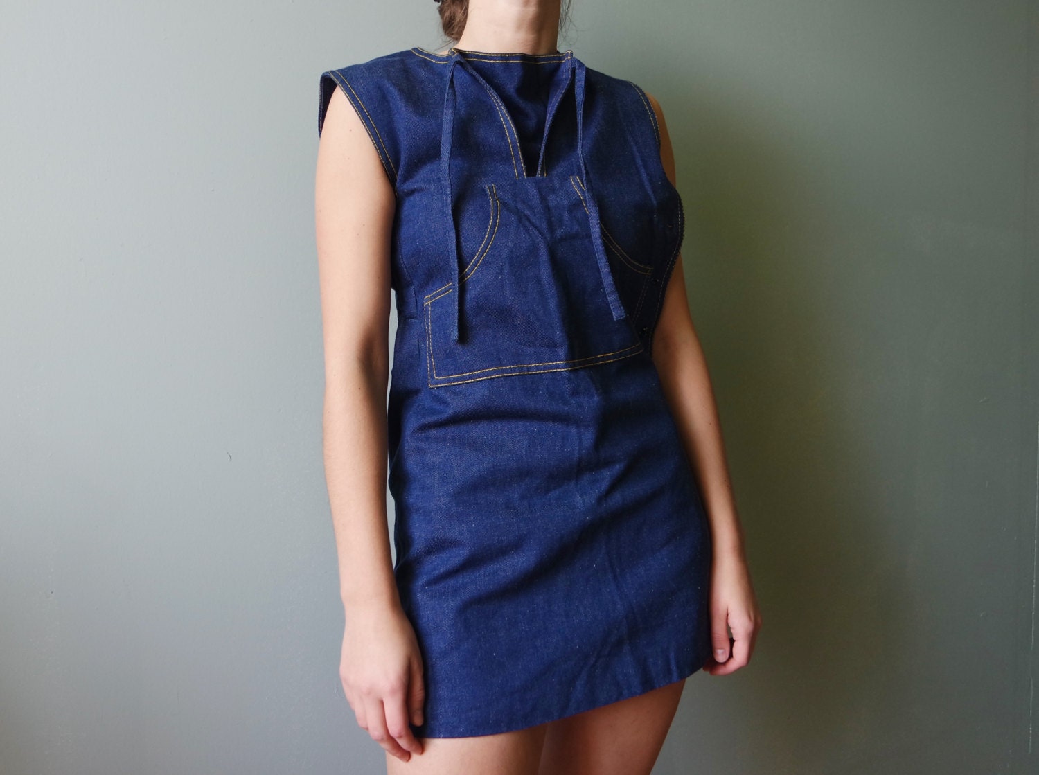 Vintage Denim Overalls Mini Kleid Sarafan Minirock Minikleid Jeans Boho Ein Stück Hellblau Kleine Größe Vintage Denim Overalls Mini Kleid Sarafan Minirock Minikleid Jeans Boho Ein Stück Hellblau Kleine Größe von MajesticOwlet