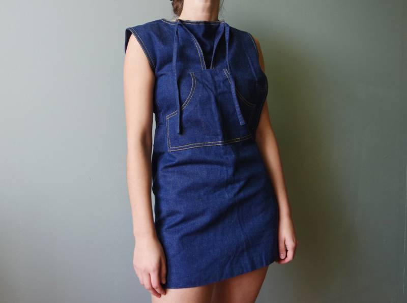 Vintage Denim Overalls Mini Kleid Sarafan Minirock Minikleid Jeans Boho Ein Stück Hellblau Kleine Größe Vintage Denim Overalls Mini Kleid Sarafan Minirock Minikleid Jeans Boho Ein Stück Hellblau Kleine Größe von MajesticOwlet
