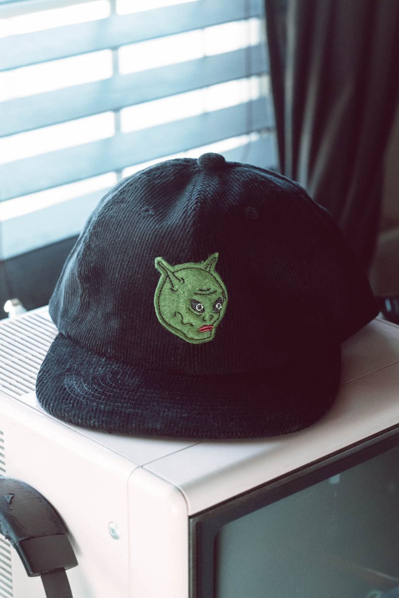 Space Man 1950's Inspiriertes Alien // Handgeschnittenes Cap von MajorCrimesDivision