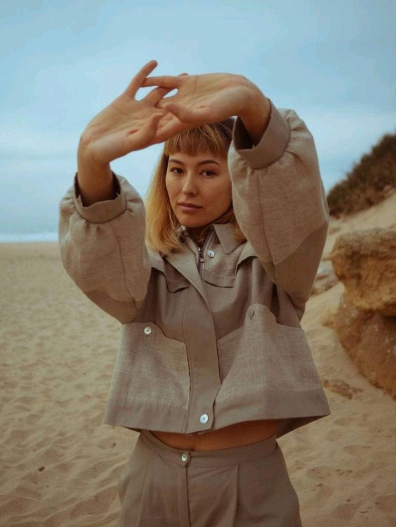 Damen Bomber, Jacke Mit Taschen, Moderne Retro Für Frauen, Langarm Button Up Blazer von Majulahandmadestudio