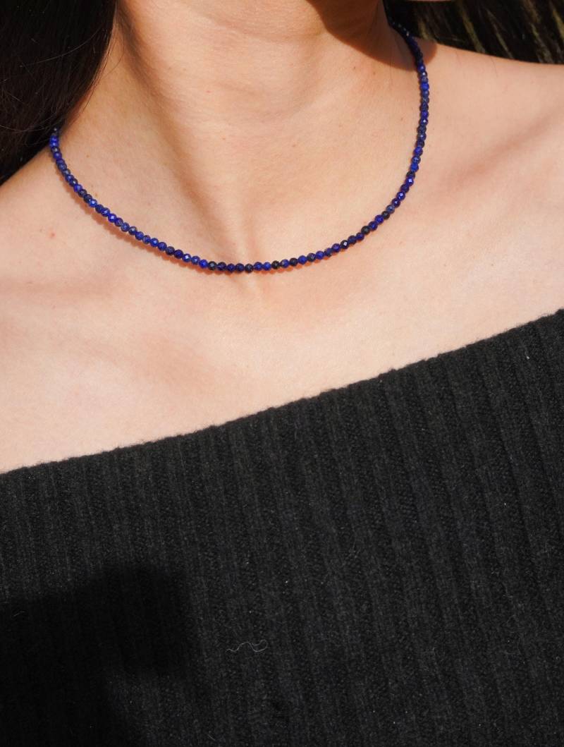 Feine Halskette Lasurit/Lapislazuli Aaaaa 5A Edelstein Blaue Halskette Handgemacht von MakaMokaEnergy