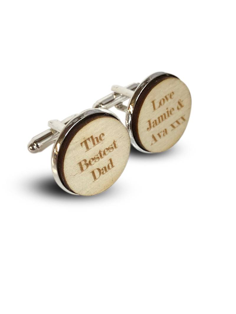 Personalisierte Holzkreis Manschettenknöpfe The Bestest Dad 024 von MakeItPersonalCoShop