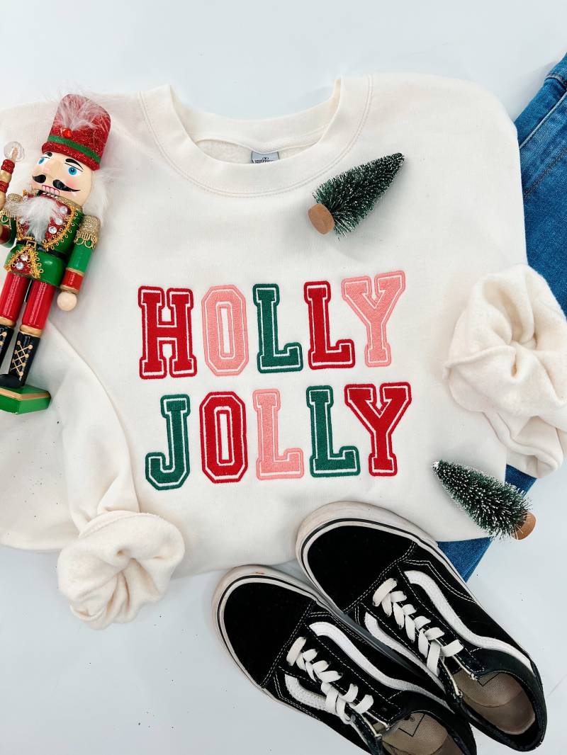 Holly Jolly Christmas Besticktes Sweatshirt | Premium-Schwerer Übergroßer Vintage-Rundhalsausschnitt von MaklivinCo