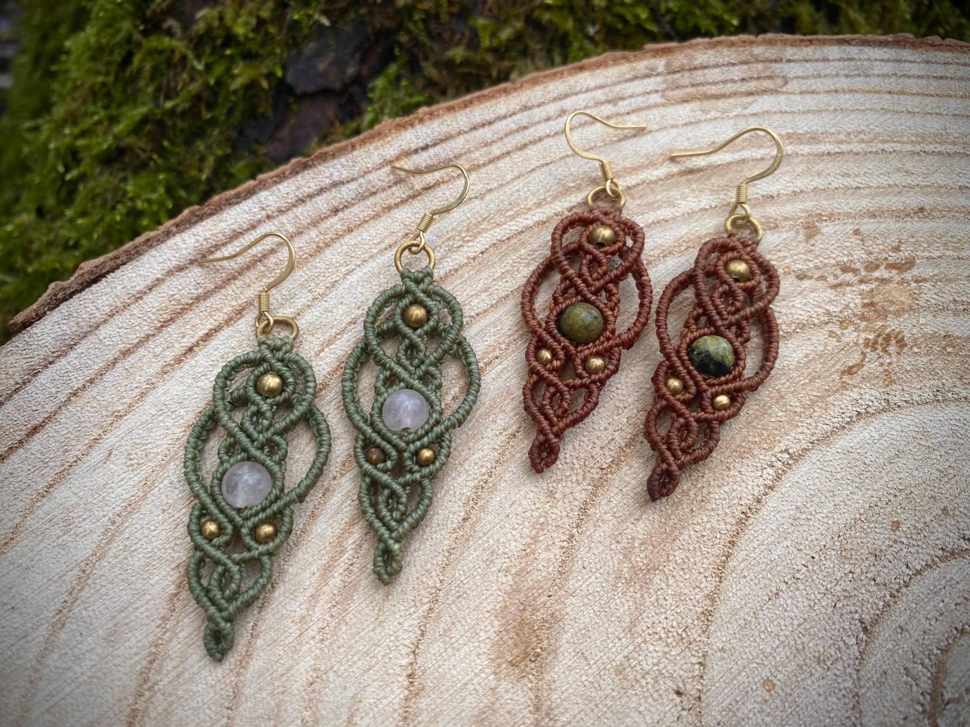 Feine Mikromakramee Ohrringe Boho Edelstein - Und Messingperlen von MakraSpiritDesigns