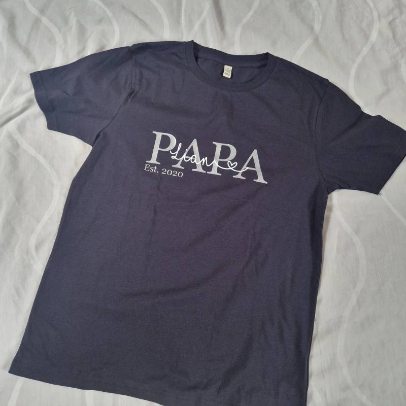 Papa Shirt, Personalisiertes T-Shirt, Geschenk Für von Makramannii