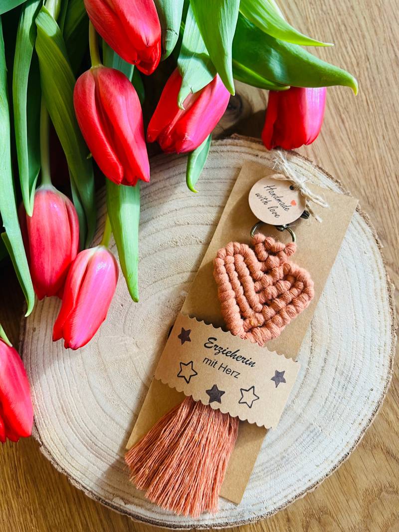 Makramee Schlüsselanhänger Muttertagsgeschenk Geburtstagsgeschenk Boho Aufmerksamkeit Dankeschön Geschenk Personalisiert Macrame von MakrameeLPart