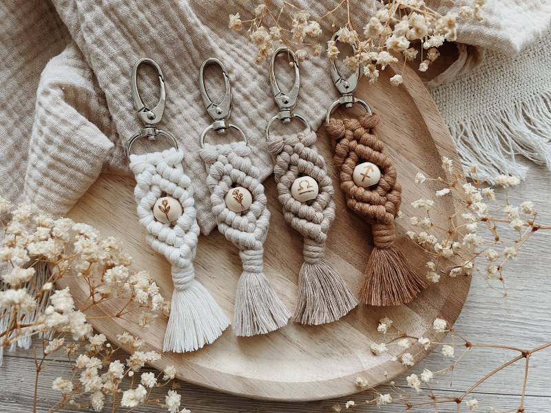 Makramee Schlüsselanhänger -Pearl - || Personalisierter Mit Personalisierung Geschenkidee Boho von Makrameearina
