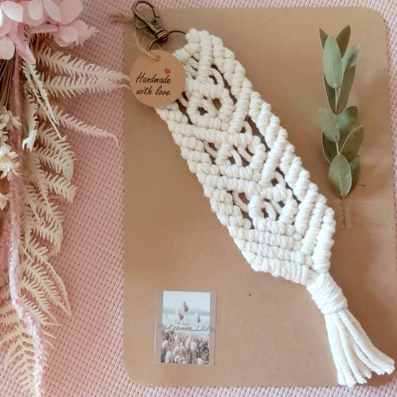 Makramee Schlüsselanhänger, Handgemachter Schlüsselanhänger Name, Individuellen Auto, Auto Charm, Boho Anhänger von Makrameelilifee