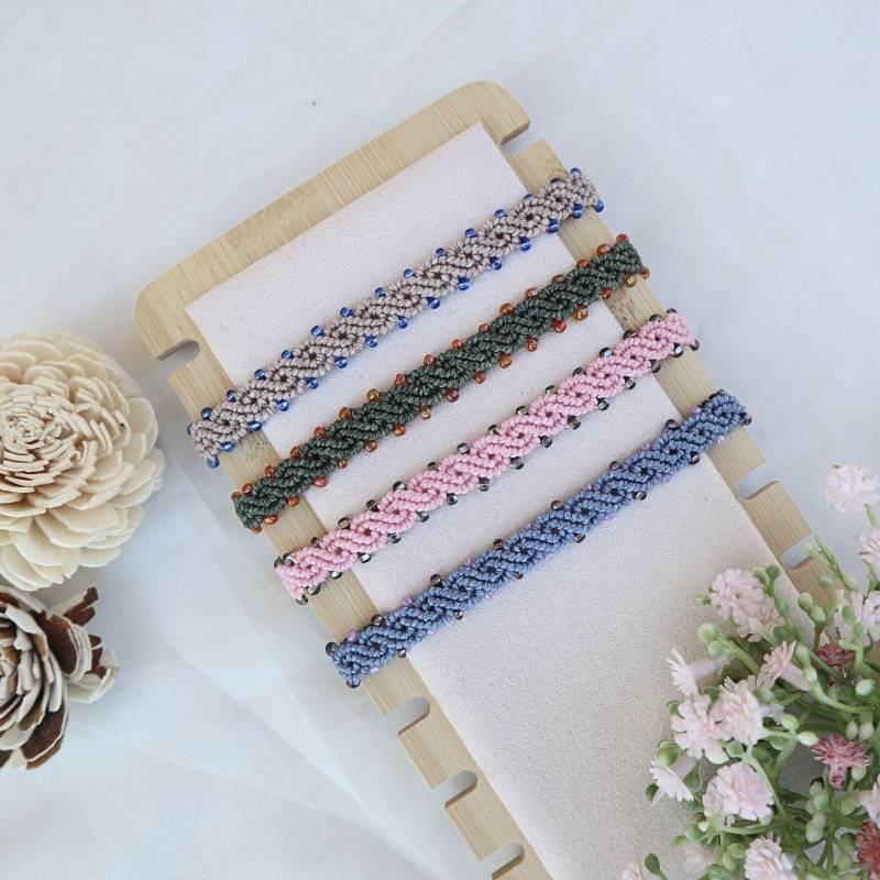 Makramee Fußkettchen Mit Perlen, Fußband Geflochten von Makrameena