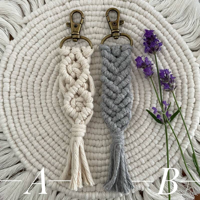 Schlüsselanhänger Makramee Im Boho Stil Weihnachtsgeschenk Gastgeschenk Hochzeit von Makrameewunder