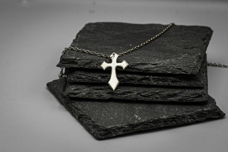 sterling Silber Kreuz Anhänger, Gothic Halskette sterling Silber Kreuz Anhänger, Gothic Halskette von MaksimoffDesigns
