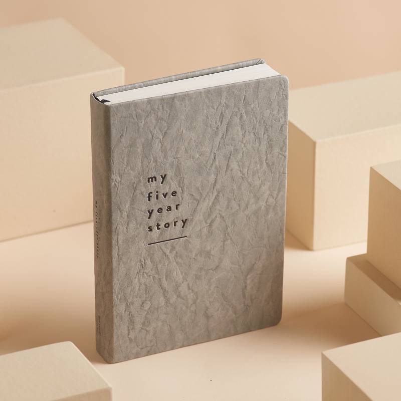 Mein Fünf Jahre Story Journal - Dunkelgrau Reflection Journal, Line A Day Planer, Achtsamkeit Geschenk, Erinnerungs von MalPaper