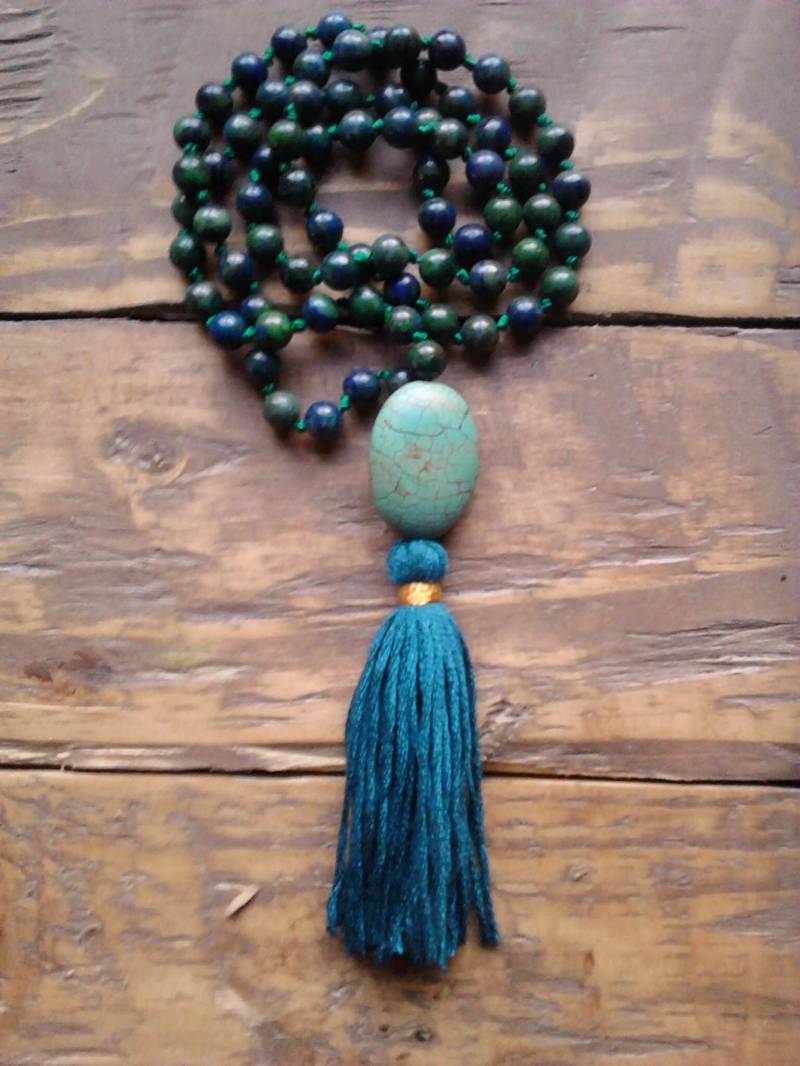 Chrysokoll Mini Mala/72 Perlen Edelstein Halskette Handgeknüpft Meditation Gebetsperlen Handgemachte Baumwollquaste I Feel Empowered Chrysokoll Mini Mala/72 Perlen Edelstein Halskette Handgeknüpft Meditation Gebetsperlen Handgemachte Baumwollquaste I Feel Empowered von MalaBazaar