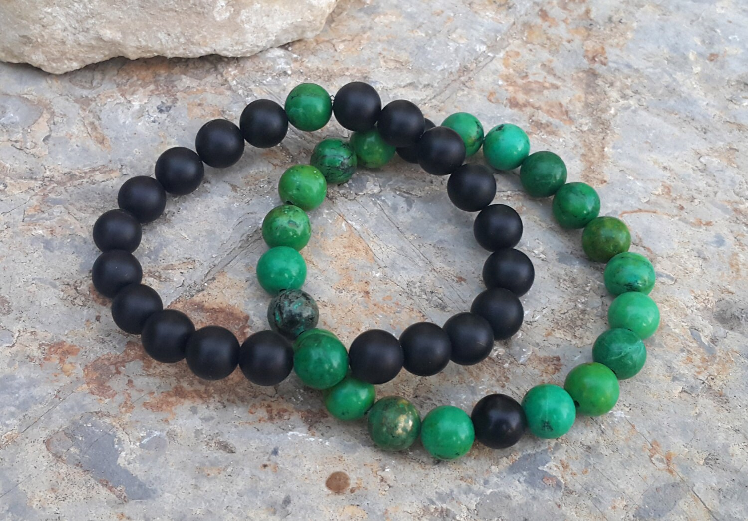 Onyx & Howlith Edelstein Paar Armbänder Geschenkset Zum Valentinstag von MalaLovebeads
