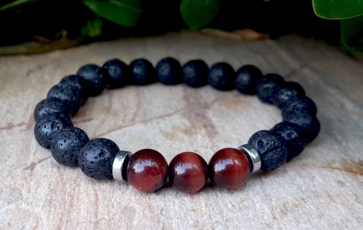 Rotes Tigerauge Lavastein Armband Herren Edelstein Armband von MalaLovebeads