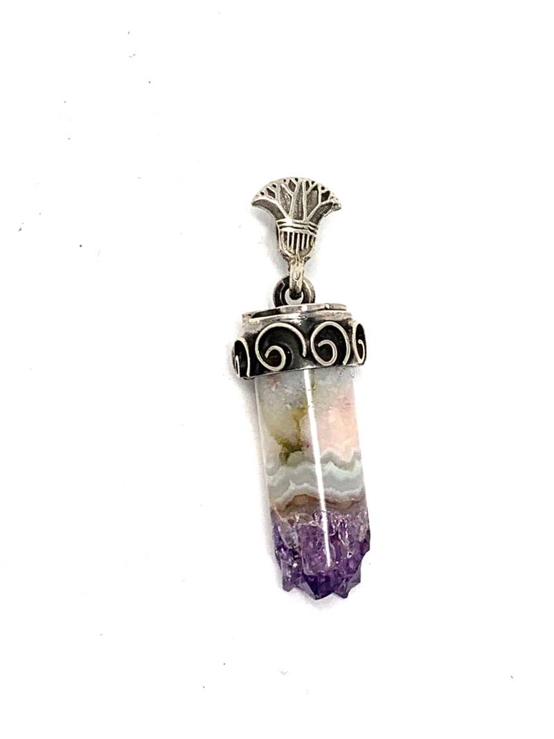sterling Silber Amethyst Zylinder Anhänger 4, 6 cm Lang & 1, 0 Breit Gewicht 10, 40 Gramm sterling Silber Amethyst Zylinder Anhänger 4, 6 cm Lang & 1, 0 Breit Gewicht 10, 40 Gramm von Maldija