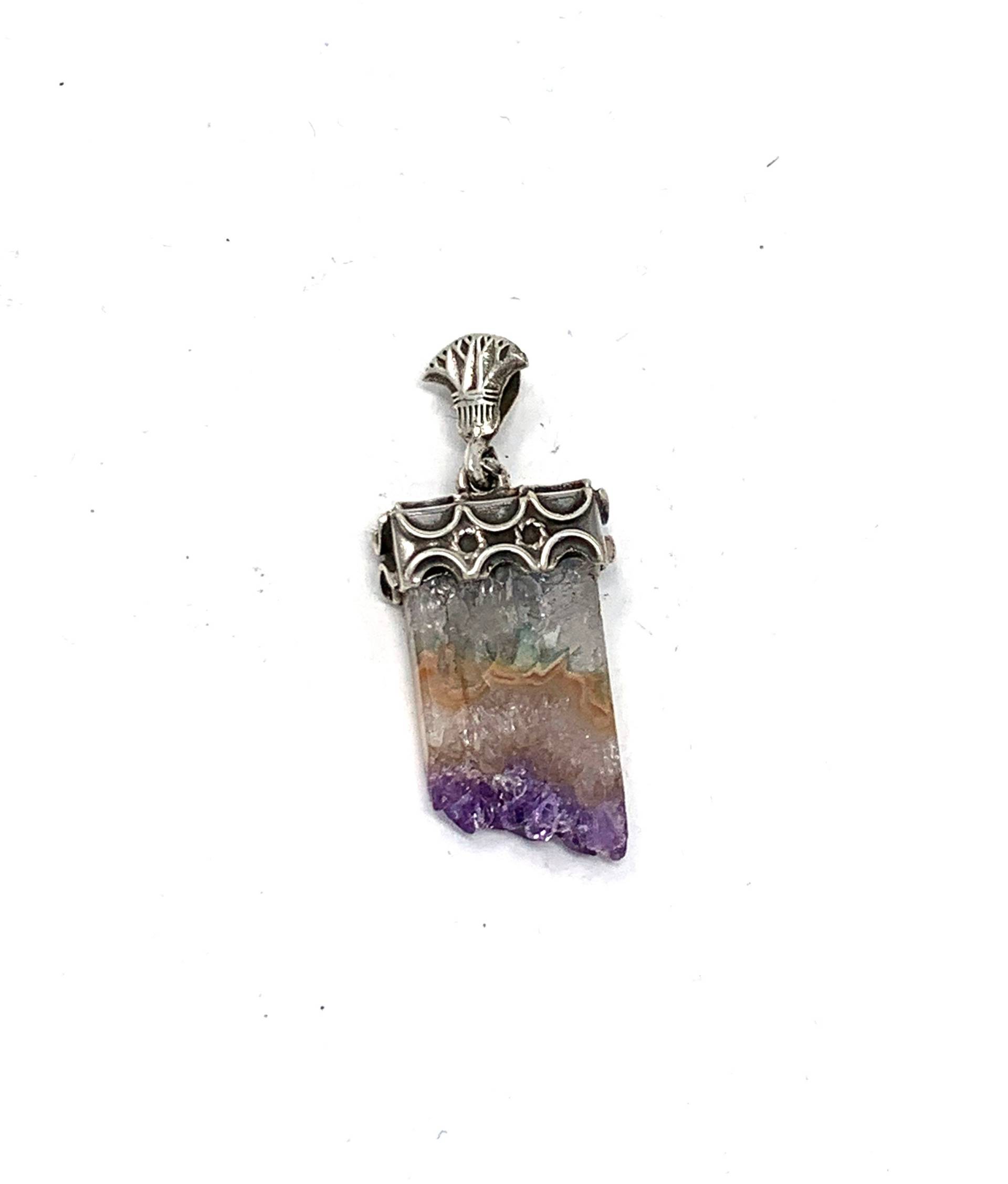 Amethyst Anhänger Aus Sterling Silber, 4.5cm Lang & 1.8mm Breit Gewicht 9.50 Gramm von Maldija