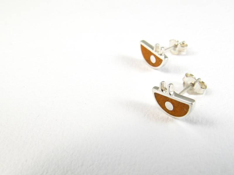 Sterling Silber Ohrstecker - Orange Bug Ohrringe Farbe Inlay Stein von MaldonadoJewellery
