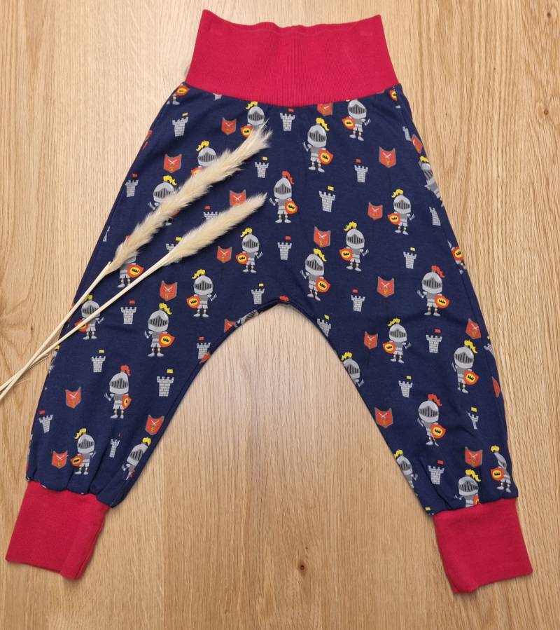 Pumphose Größe 98 Mitwachshose Kinder Jersey Blau Ritter Jungs Jogger Jogginghose von MaliSyhandmade