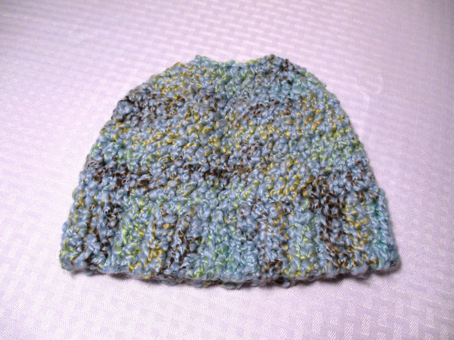 Messy Bun Mütze, Blaue Multi Mütze von MallardHouseGifts