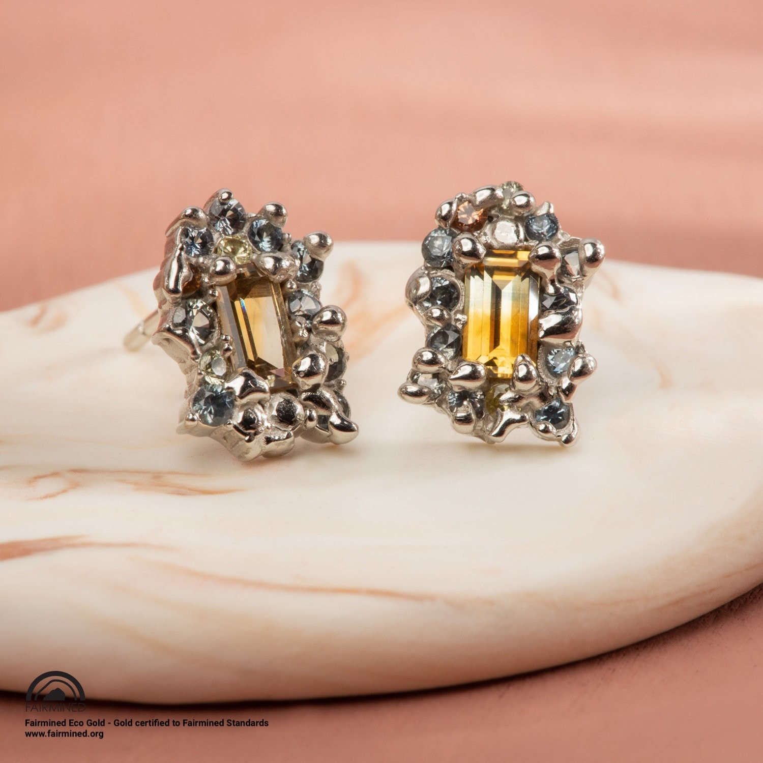 Frost Cluster Ohrstecker von MalleableJewellers