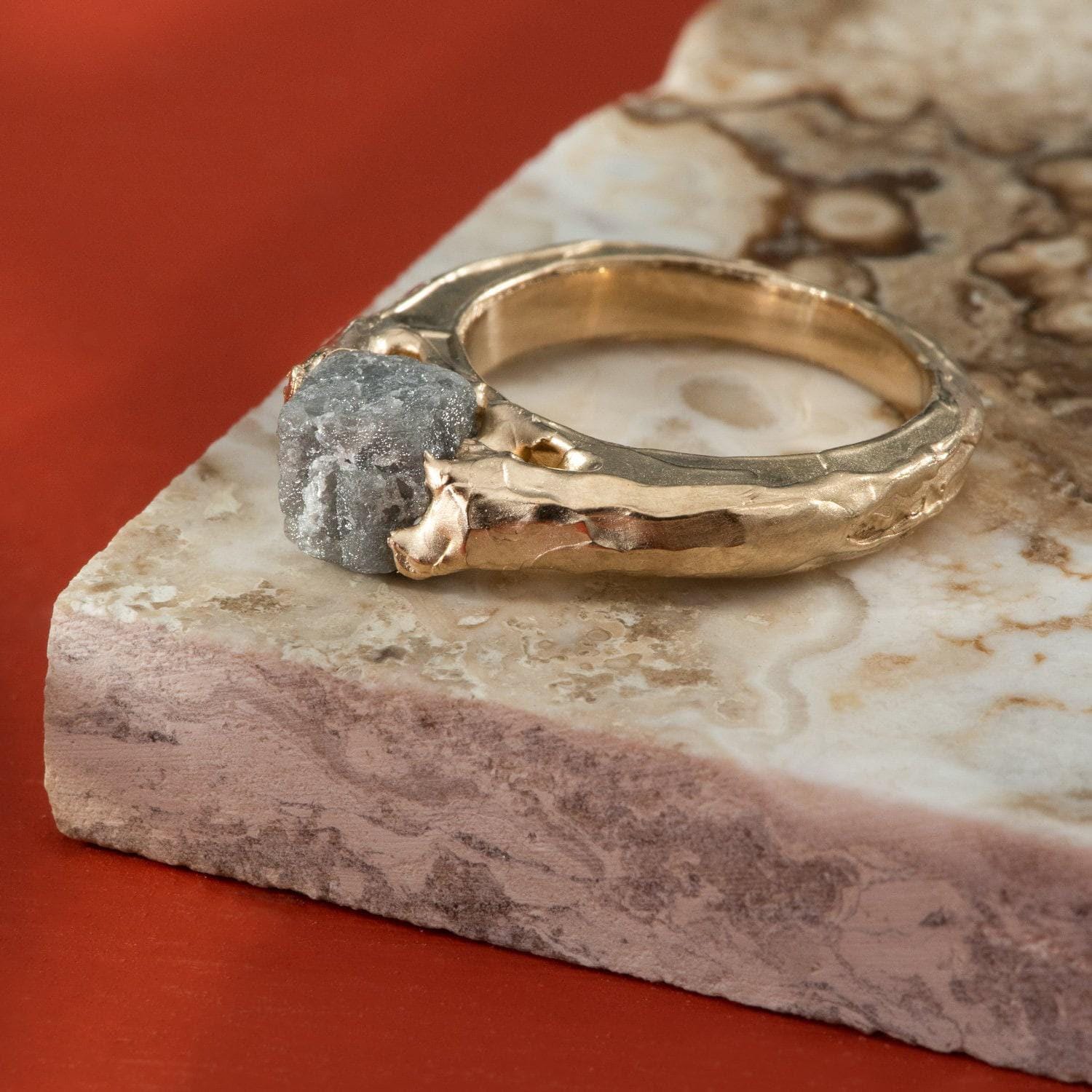 Magma Kimberlit in Gelbgold von MalleableJewellers