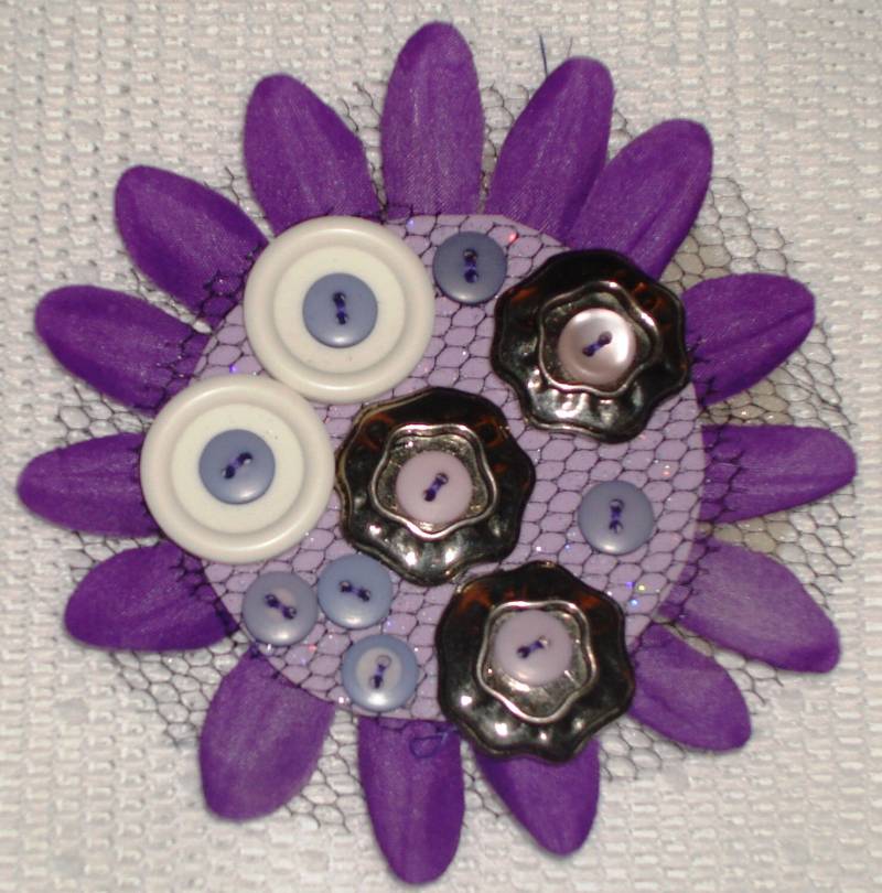 Ooak Stoff Brosche "Purple Haze" von MalloryGalleryArts