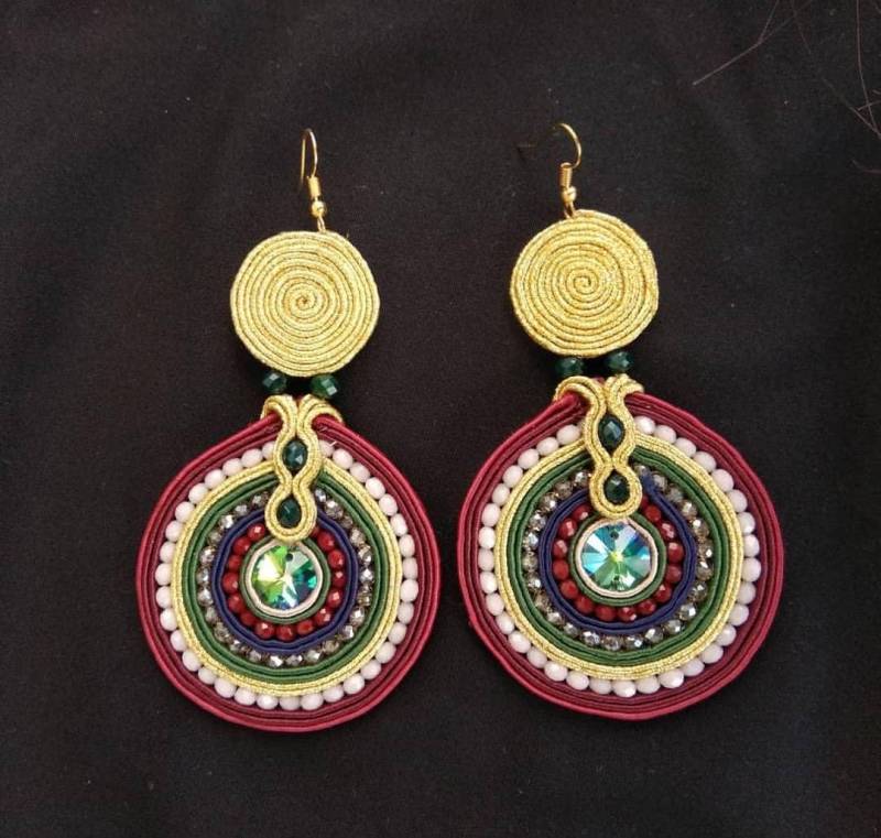 Handgemachte Runde Ohrringe, Bunte Mode Mit Soutache Handgemachte Runde Ohrringe, Bunte Mode Mit Soutache von MaloCraftsShop