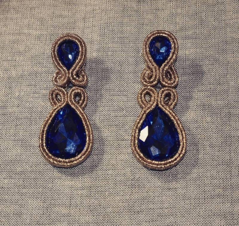 Handgemachte Tief Blau Ohrringe, Elegante Ohrringe Handgemacht Soutache Handgemachte Tief Blau Ohrringe, Elegante Ohrringe Handgemacht Soutache von MaloCraftsShop