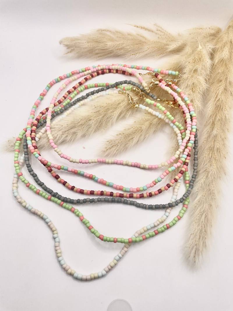 Bunte Perlenkette von Malorishopde