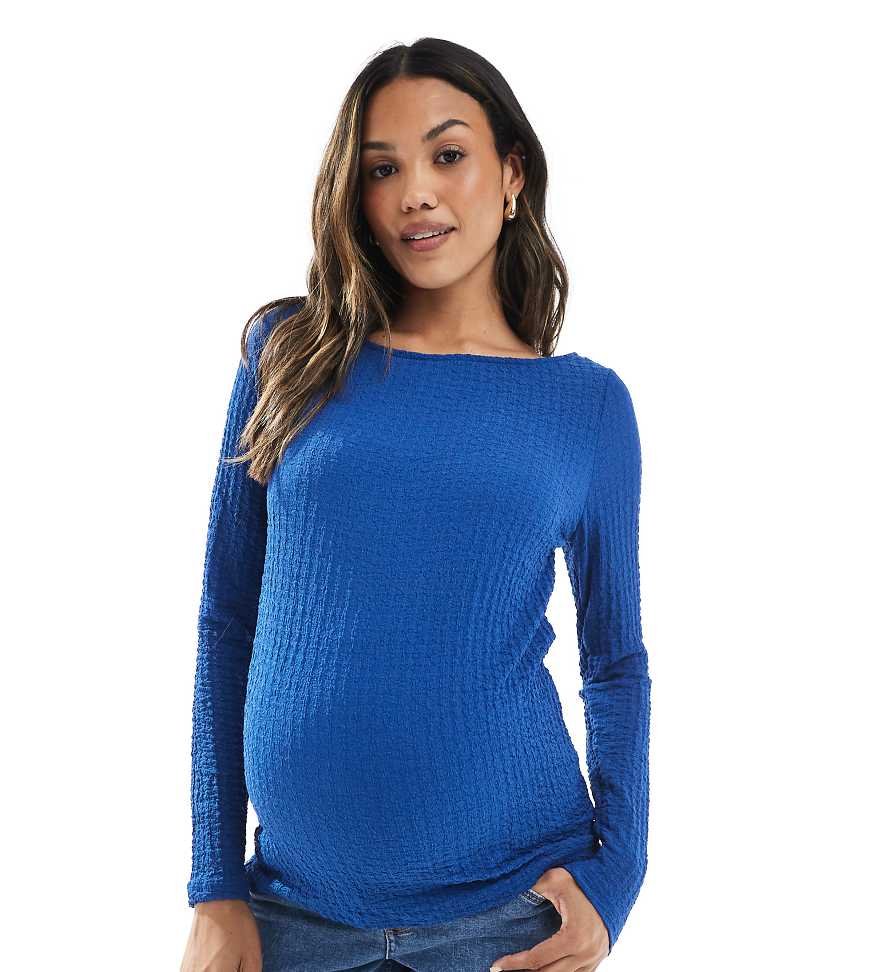 Mama. licious Maternity - Strukturiertes Jersey-Oberteil in Blau mit U-Boot-Ausschnitt von Mama.licious